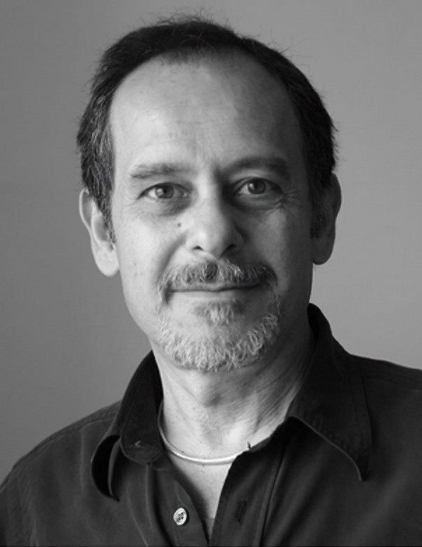 Chris Achilléos (1947–2021)